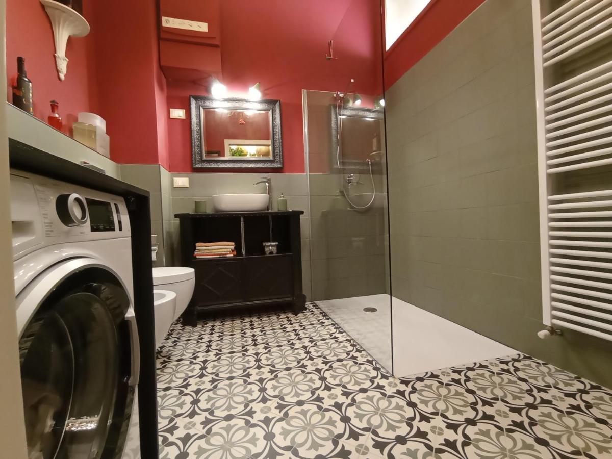 Magnolia Garden Apartment แฟร์รารา ภายนอก รูปภาพ