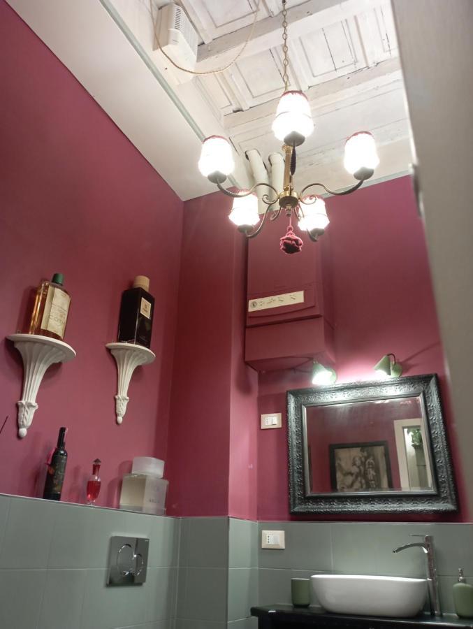Magnolia Garden Apartment แฟร์รารา ภายนอก รูปภาพ