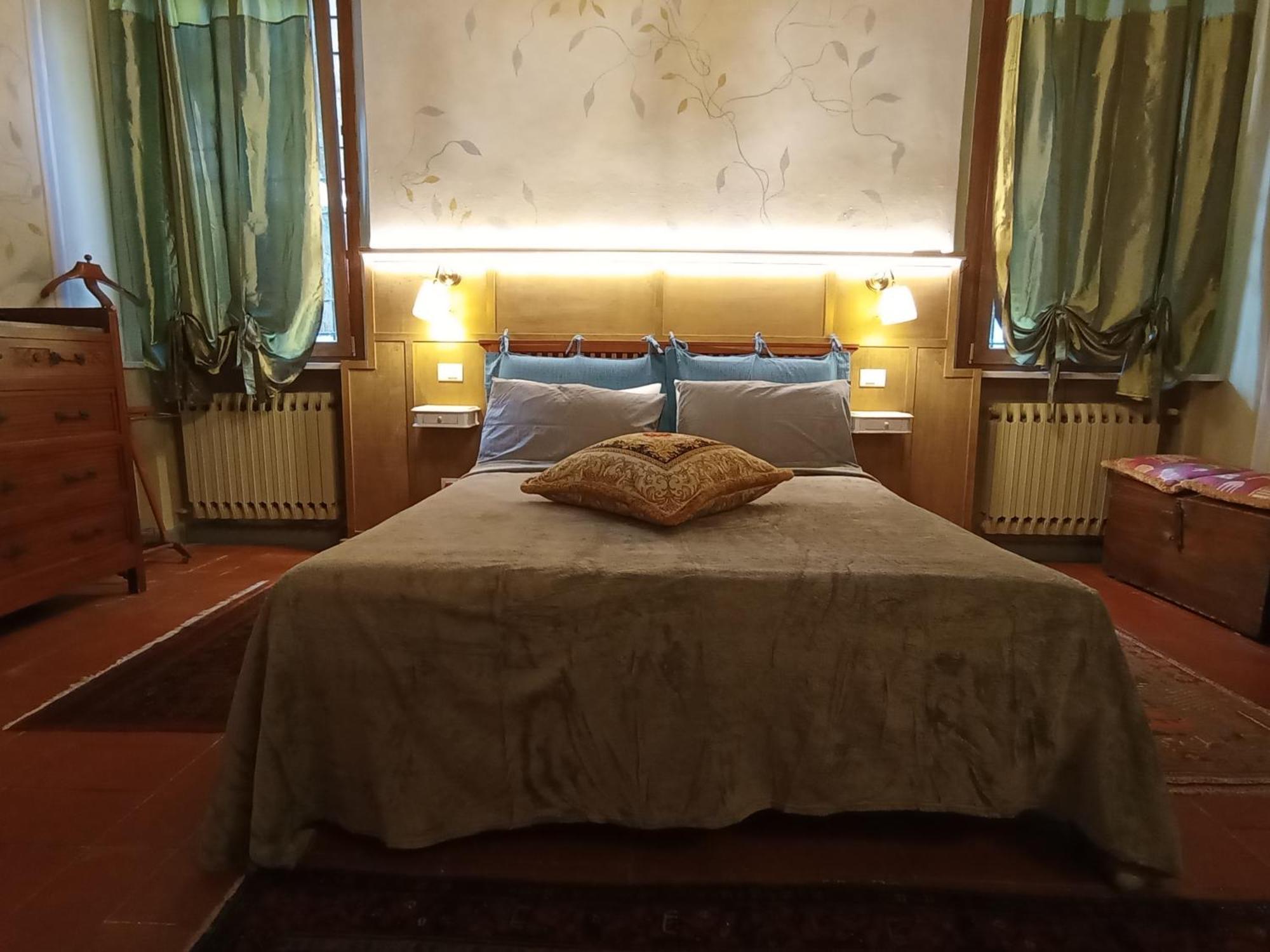 Magnolia Garden Apartment แฟร์รารา ภายนอก รูปภาพ